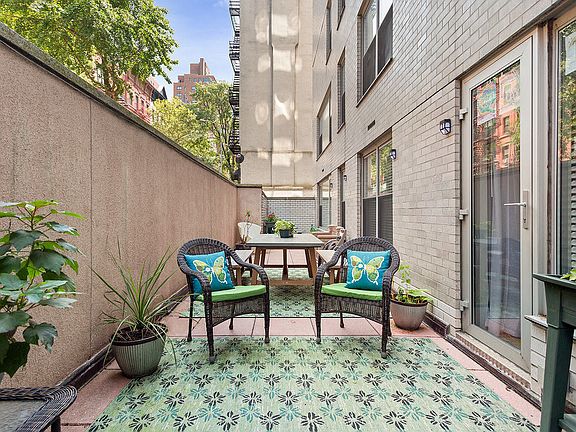 5th image of 500 E 83rd St APT 1E