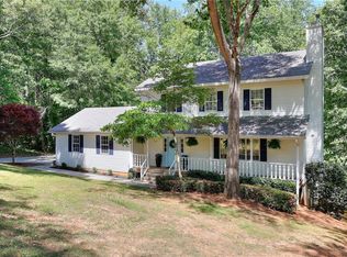 2315 Fisher Dr, Loganville, GA 30052