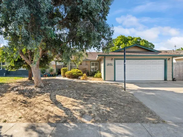 1076 Pepperwood Dr, Manteca, CA 95336