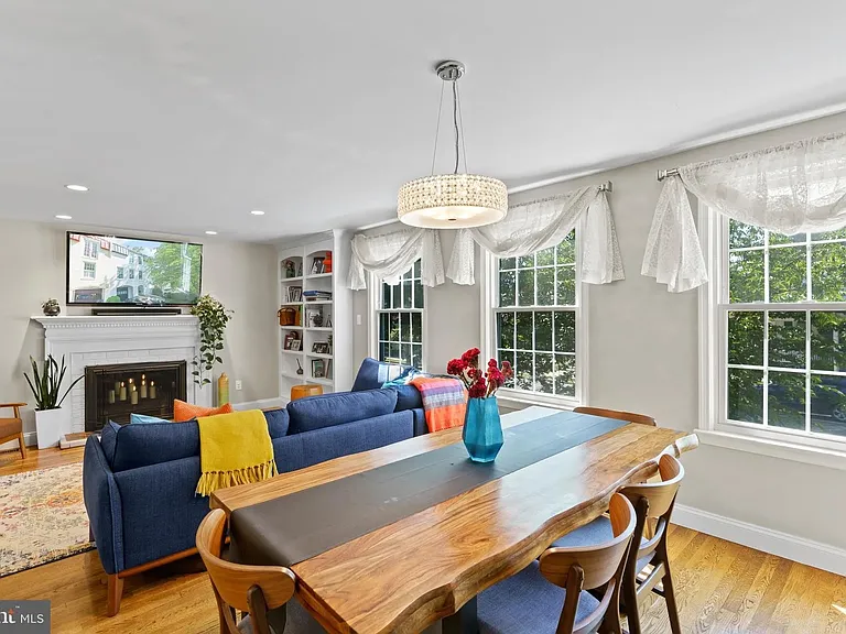 317 N Maple Ave — Photo 13