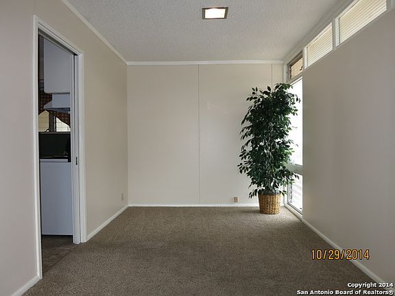 4th image of 326 E Crestline Dr