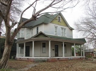 912 S College St, Stuttgart, AR 72160