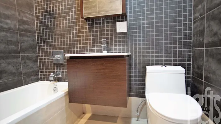 Rented by Lofts and Flats LLC | media 21