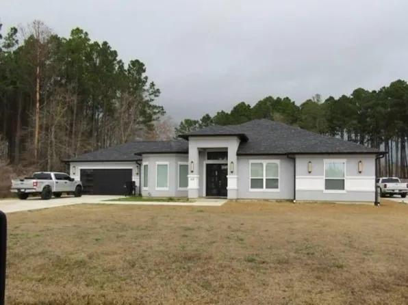 68 Road 6613, Dayton, TX 77535