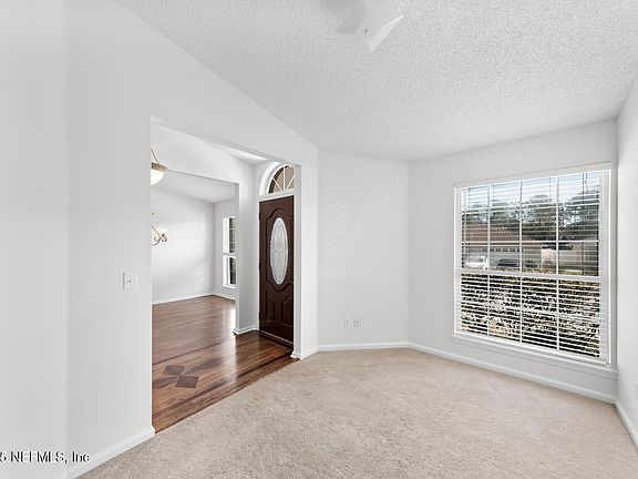 4th image of 4450 HUNTERS HAVEN Lane