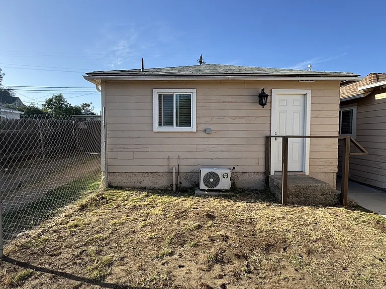 7035 Central Ave #A — Photo 4