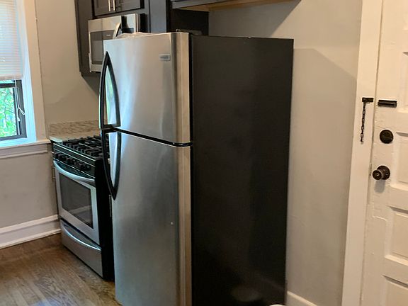 4th image of 3607 S King Dr #36073B