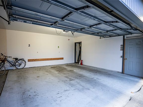 3rd image of 2512 W Marina Dr APT 5