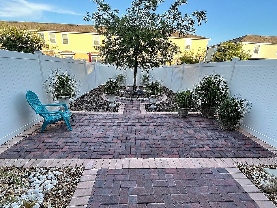 Privacy fence and patio
