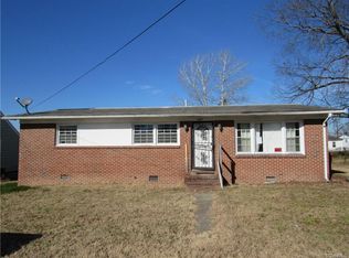 1415 Hanover St, Petersburg, VA 23803