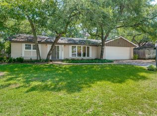 700 Annette Dr, Bedford, TX 76022