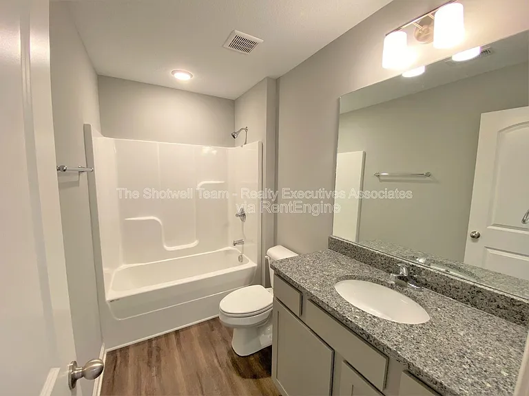 7852 Beeler Farms Ln — Photo 23