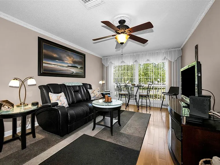 2700 Bayshore Blvd #2205 — Photo 8