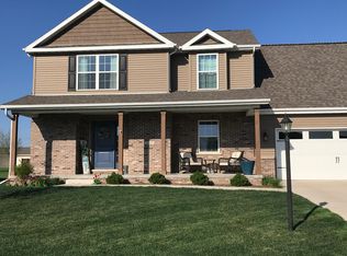 1307 Westminster Dr, Washington, IL
