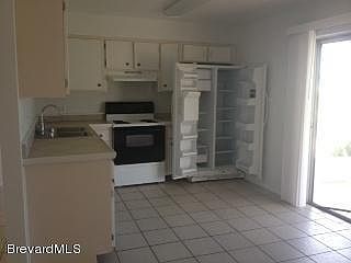 4th image of 2550 Via Vittoria Ct