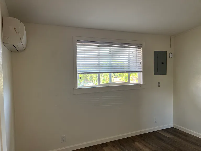 92-562 Akaula St #A — Photo 3