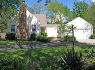 5207 Riggs St, Mission, KS 66202