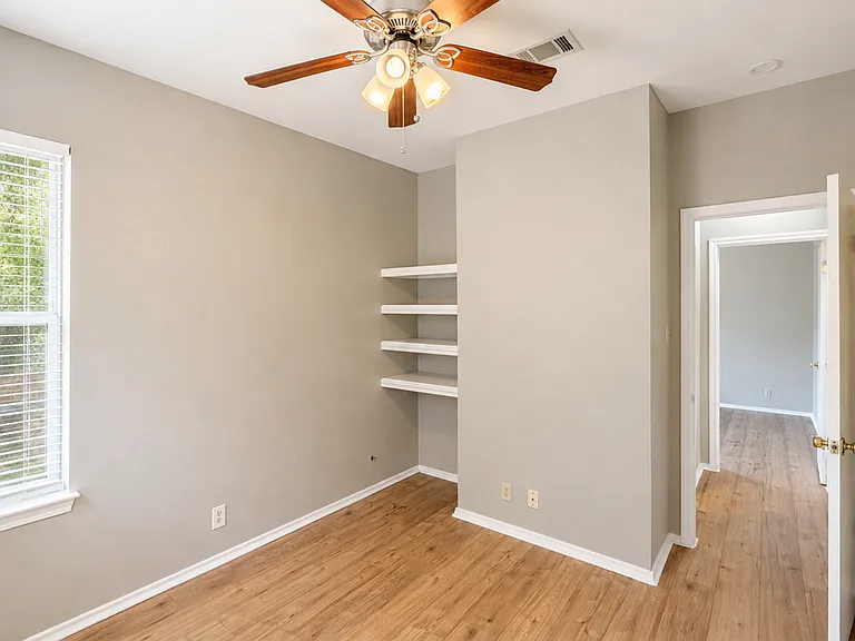 1217 Armadillo Rd #B — Photo 9