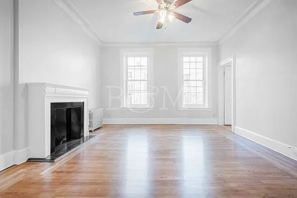 Rented by Brick&Mortar | media 10