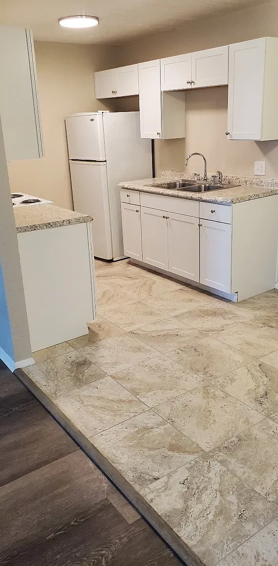 2 bed, 825 sqft, $850 — Photo 2