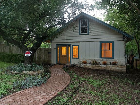 2nd image of 2200 Alta Vista Ave #1