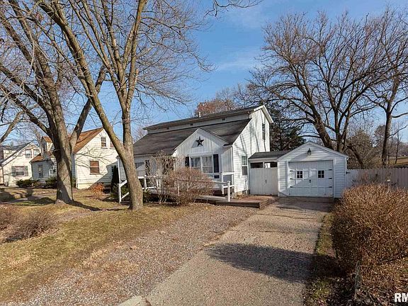 3rd image of 17 Knoll Ct