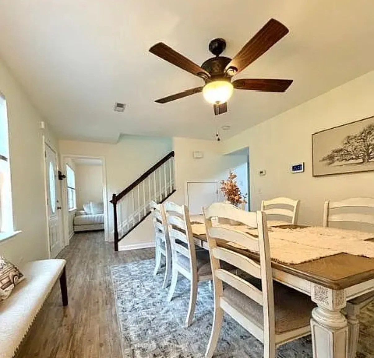 3 bed, 1440 sqft, $2,950 — Photo 2