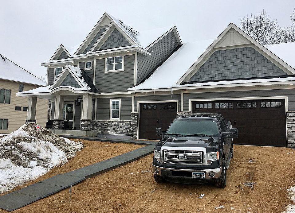 2nd image of 2895 Cougar Path