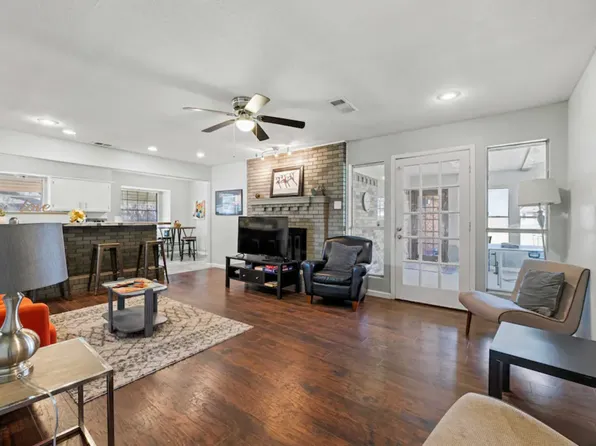 11327 Drummond Cir, Dallas, TX 75228