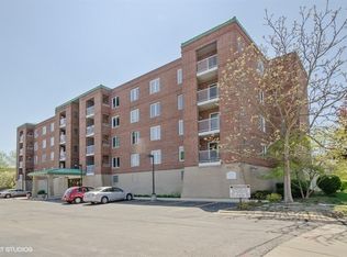 6211 Lincoln Ave UNIT 205, Morton Grove, IL 60053