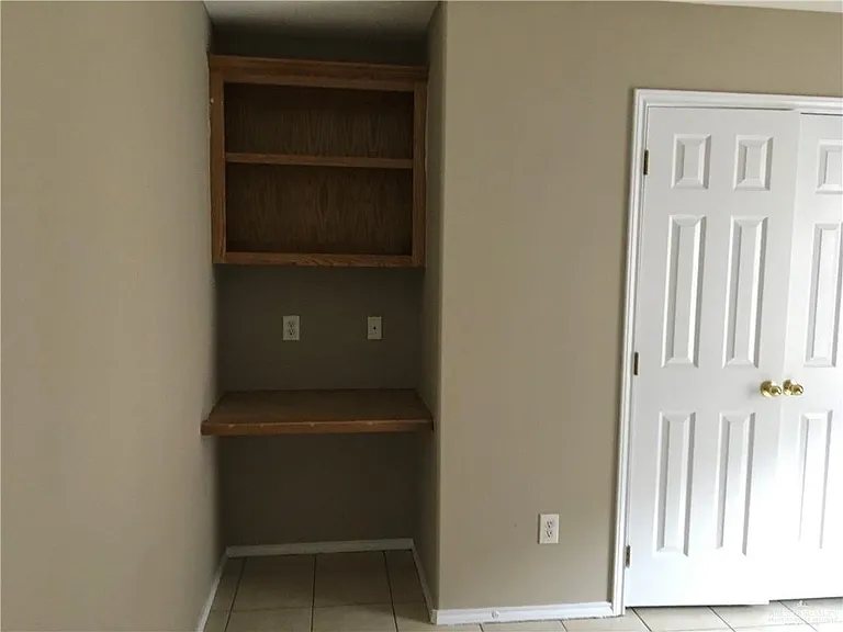 1513 Orlando St — Photo 10
