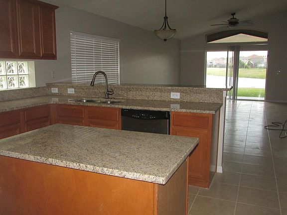 5th image of 13831 Budworth Cir