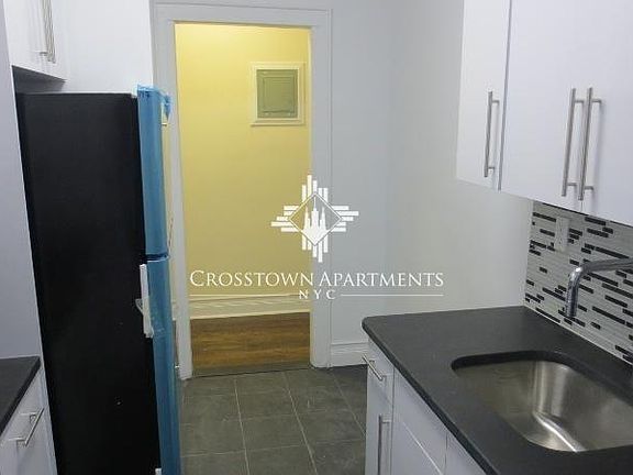 4th image of 1114 46th Ave APT 4A
