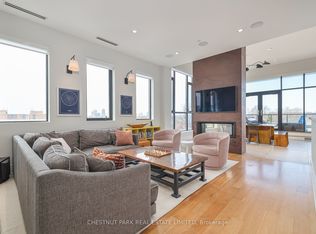 540 College St #PENTHOUSE 2, Toronto, ON M6G 1A6