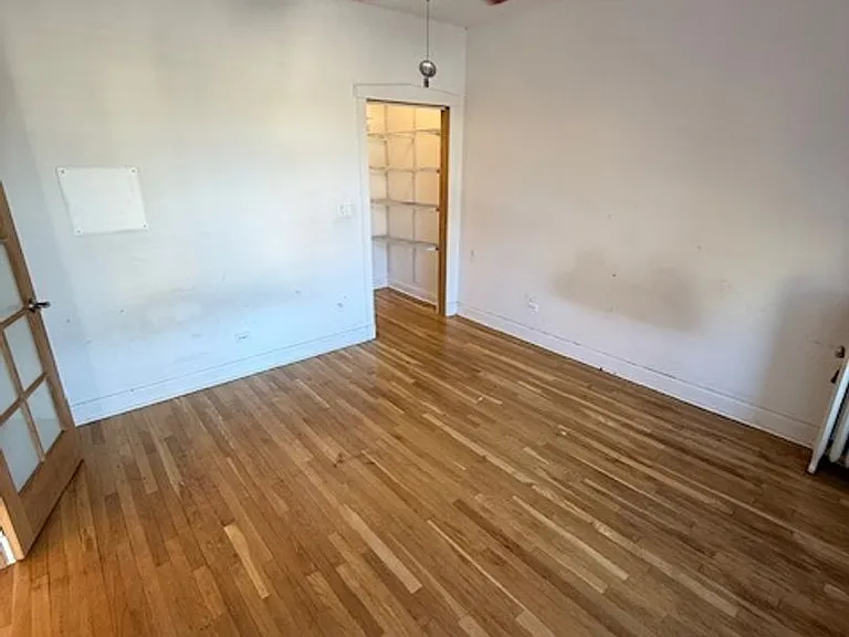2139 W Lunt LLC — Photo 11