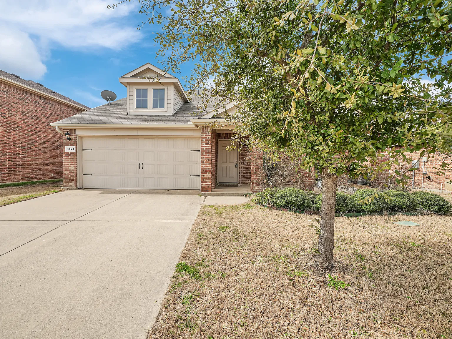 4 bed, 2118 sqft, $2,150 — Photo 4