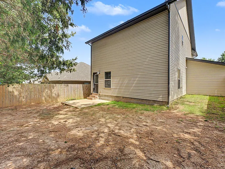 604 E Osage Trce — Photo 22