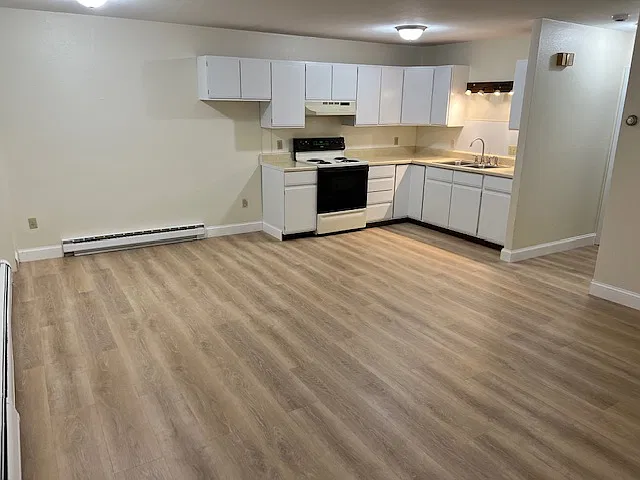 2 bed, 400 sqft, $1,400 — Photo 2