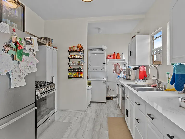1414 S Shenandoah St #1416-1/2 — Photo 15