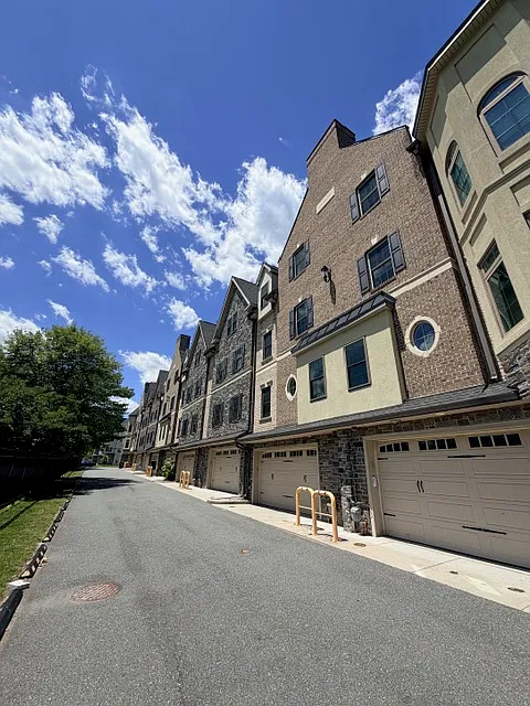 WFF - 178 South Chapel Street Unit 1 EV - 1 — Photo 3