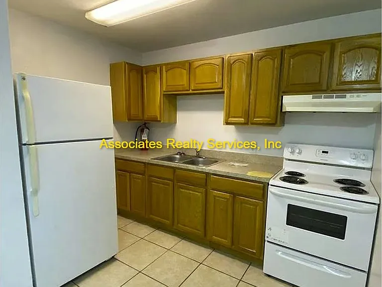 6102-6108 NW 26th St — Photo 5