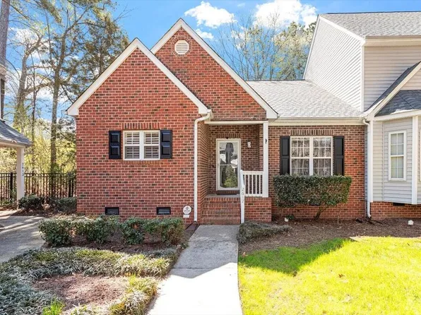 2617 Broad Oaks Pl, Raleigh, NC 27603