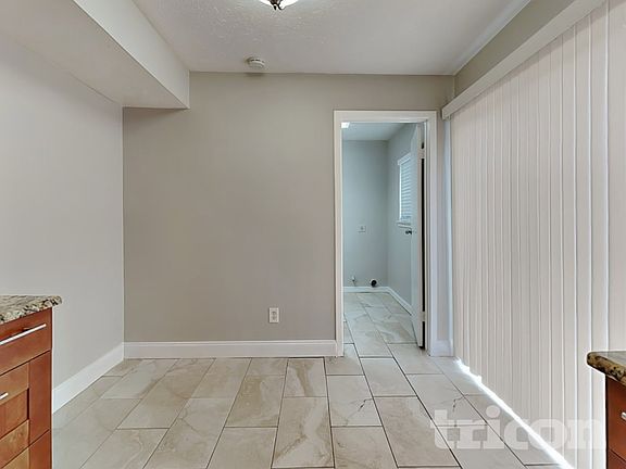 5th image of 3702 Deerbrook Dr