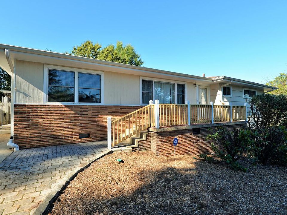1st image of 4605 Crestview Dr