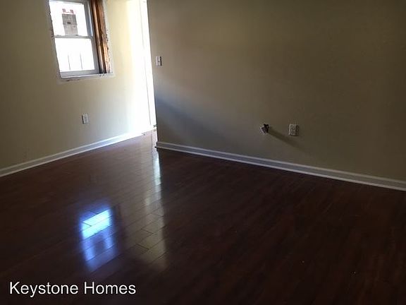 3rd image of 3501 Sunnyside Ave #1