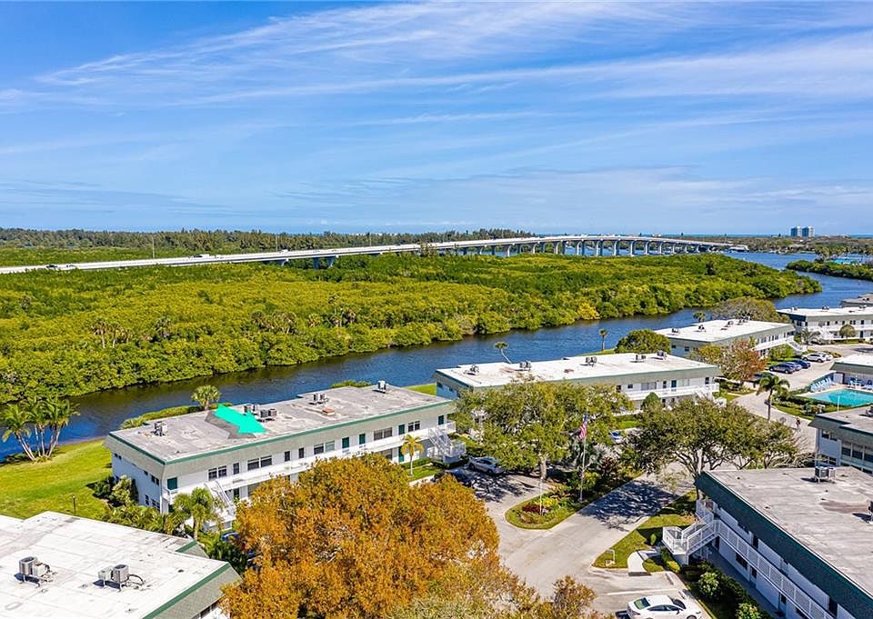 1st image of 2800 Indian River Blvd