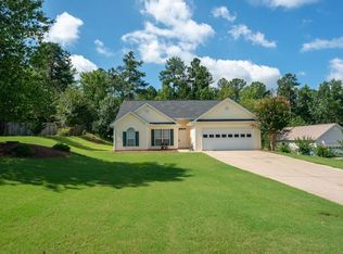 956 Lochwolde Ln, Bethlehem, GA 30620