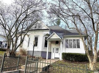 103 W Dearborn St, Havana, IL 62644