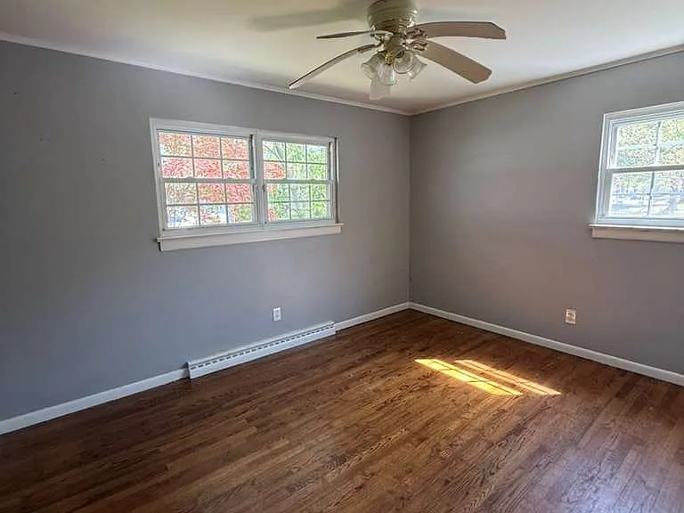 29 Oak Ridge Pkwy #SFH — Photo 12