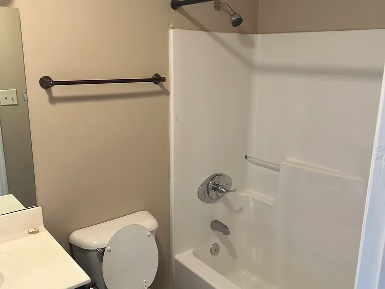 422 Sara Leigh Dr #2 — Photo 16